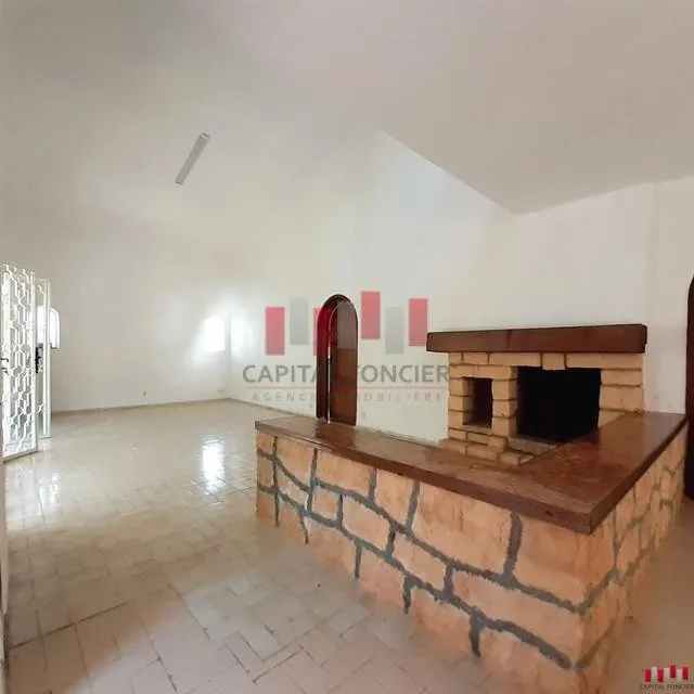 OASIS, SUPERBE VILLA ART DECO,  A LOUER VIDE, BEAU JARDIN, OPPORTUNITÉ A SAISIR - الدار البيضاء (4)