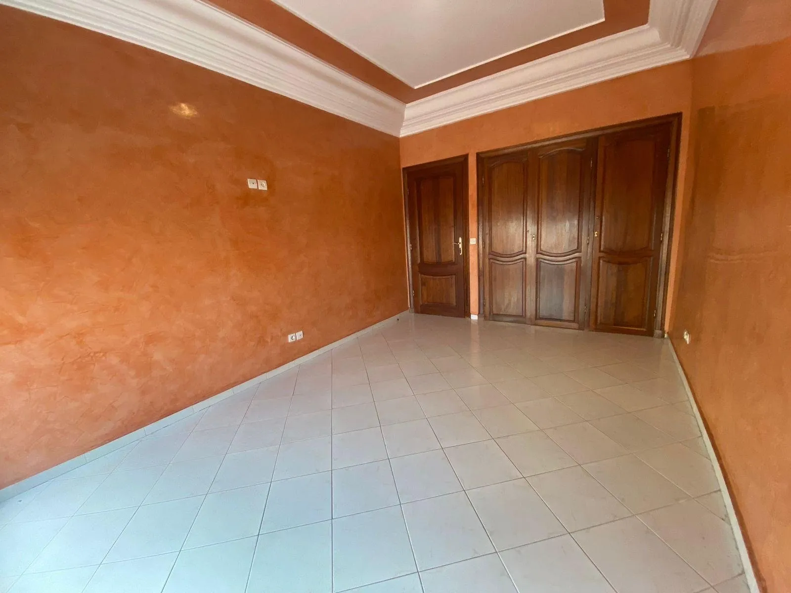 MAGNIFIQUE DUPLEX À VENDRE/LOUER LES IRIS - الدار البيضاء
