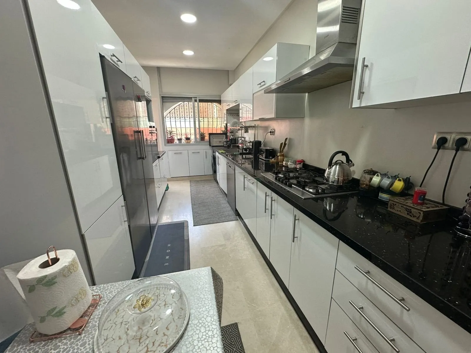 BEL APPT MEUBLE BIEN PLACÉ -TRIANGLE D'OR- - الدار البيضاء (4)