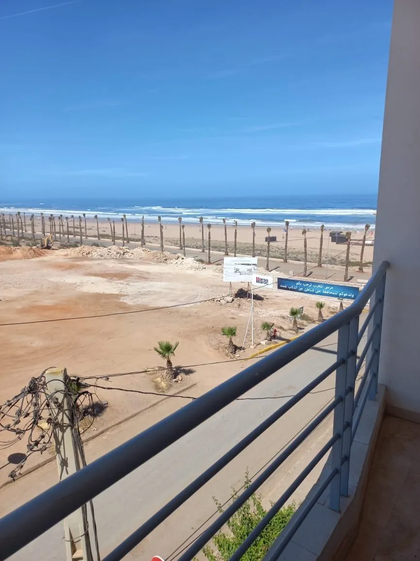 LOCATION APPT MEUBLE VUE MER -AIN DIAB- - الدار البيضاء (2)