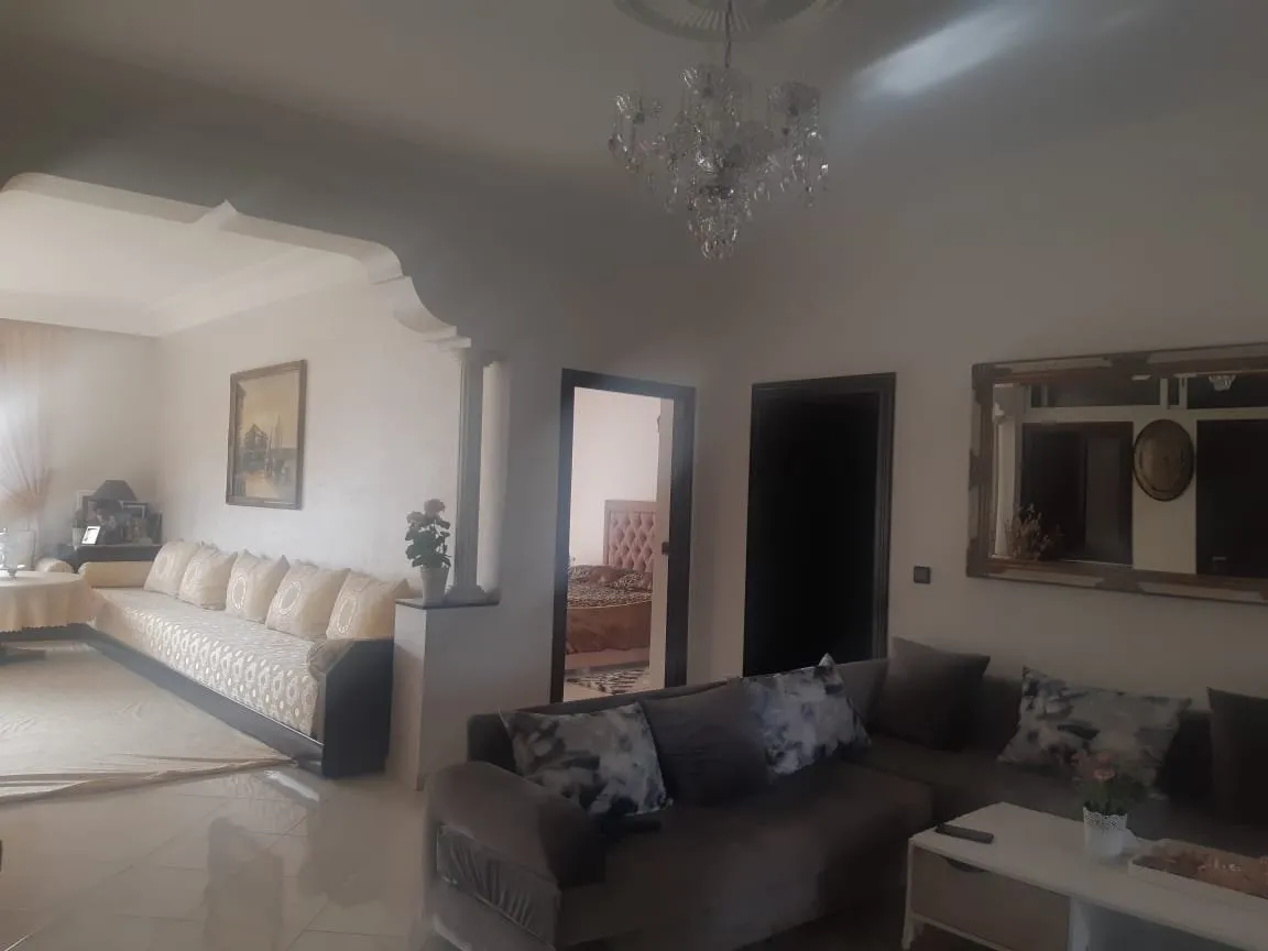 APPT MEUBLE EN LOCATION TRIANGLE D'OR - الدار البيضاء (2)