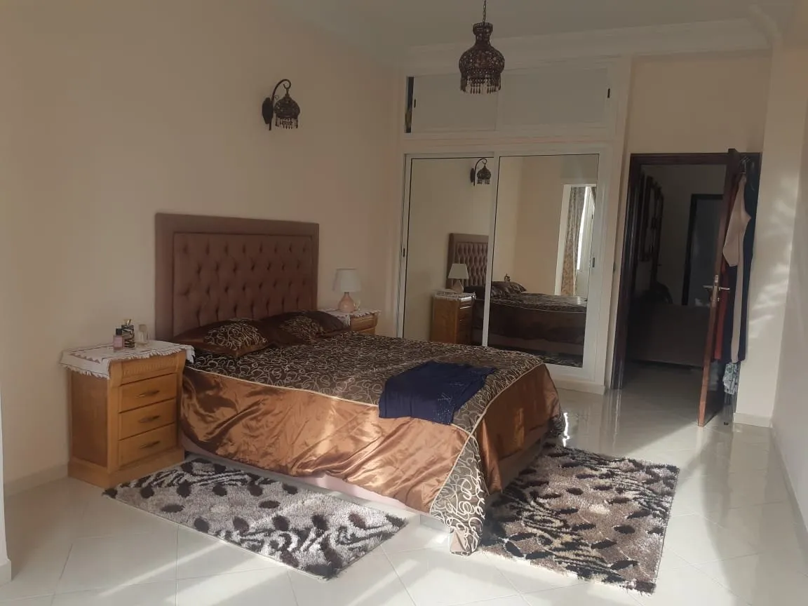 APPT MEUBLE EN LOCATION TRIANGLE D'OR - الدار البيضاء