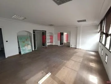 Immeuble professionnel en R+5 à la location Bélvédère - الدار البيضاء
