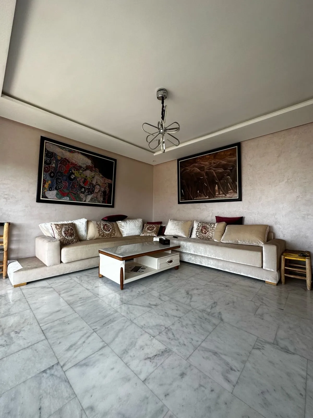 MAGNIFIQUE APPT MEUBLE EN LOCATION OASIS - الدار البيضاء (4)