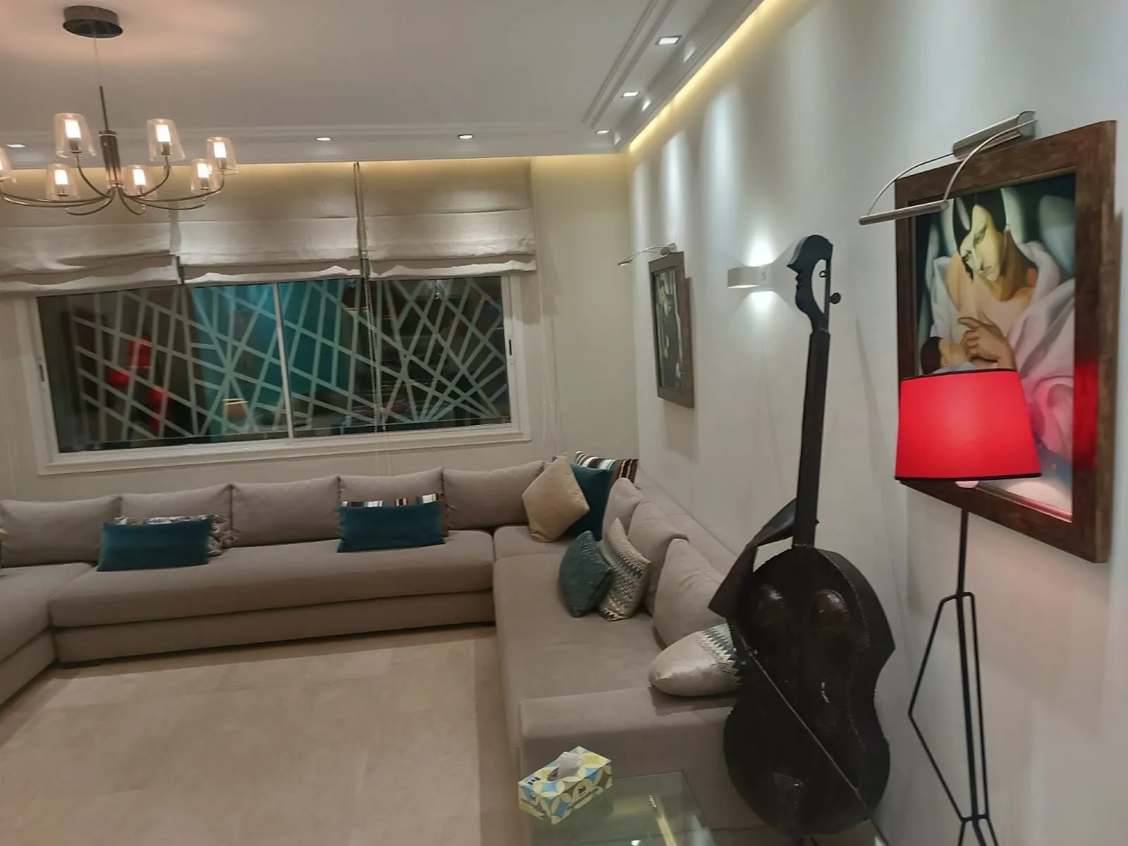 BEL APPT MEUBLE  EN LOCATION  AVEC TERRASSE-RACINE- - الدار البيضاء (2)