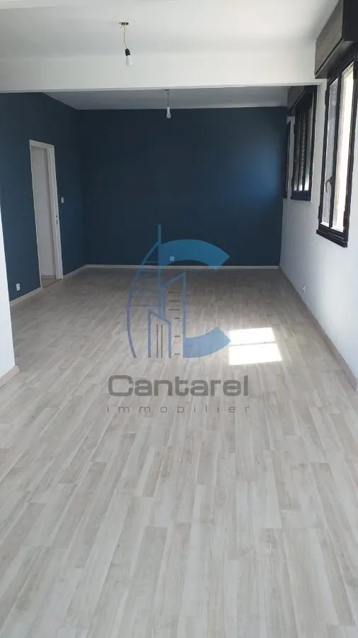 APPT VIDE EN LOCATION -MAARIF EXTENSION- - الدار البيضاء