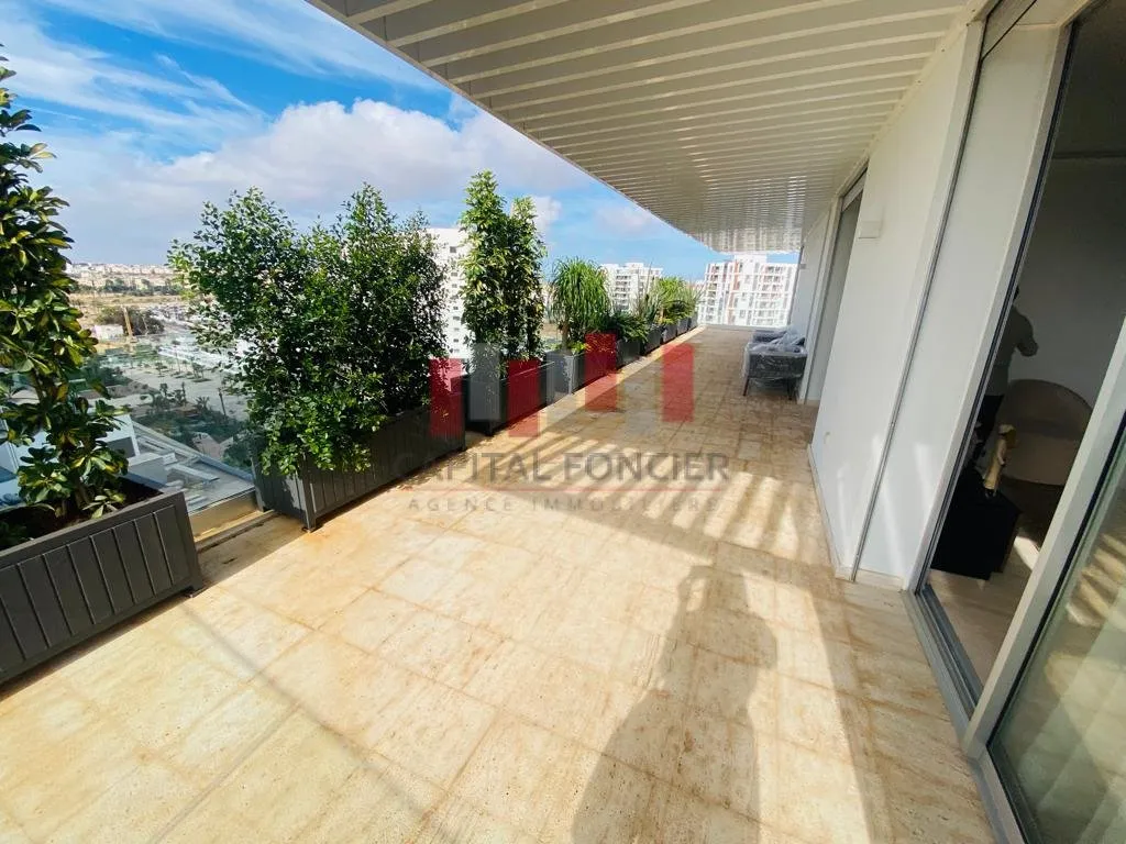 DERNIER ETAGE TERRASSE SUBLIME - الدار البيضاء