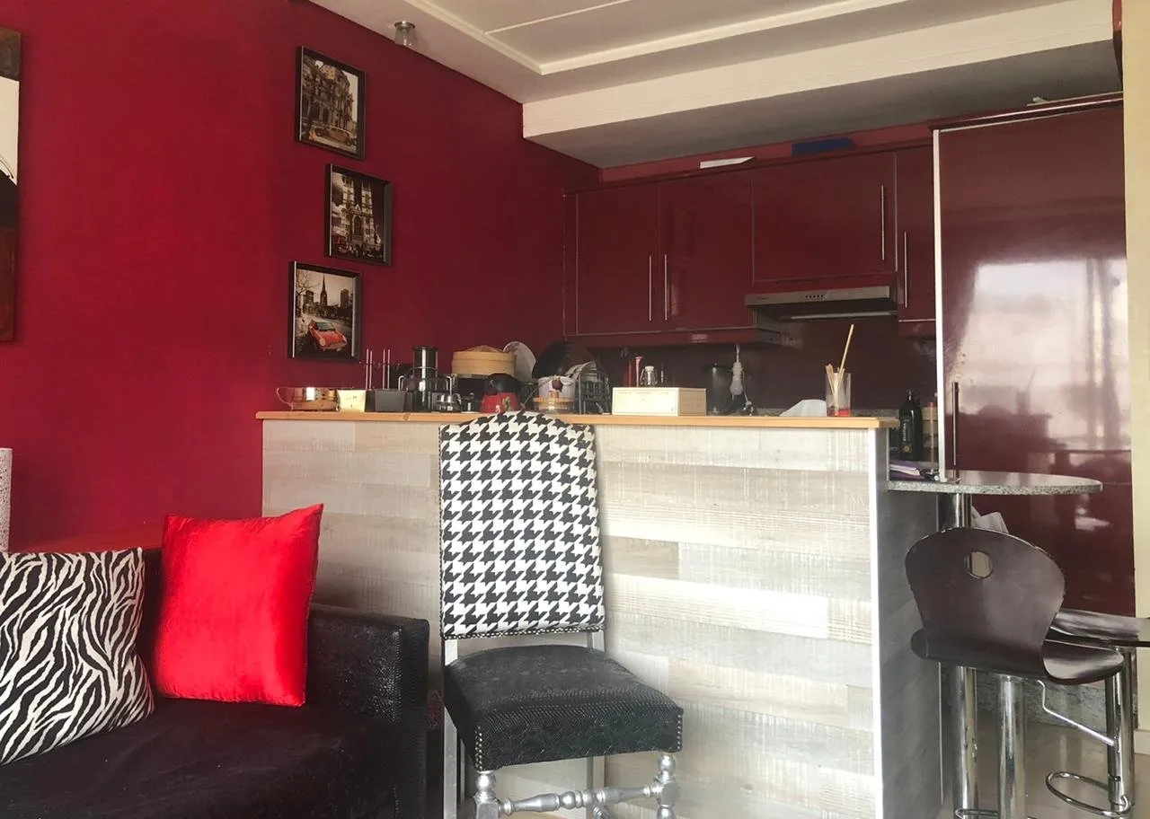 STUDIO MEUBLE -BD.ANFA - - الدار البيضاء