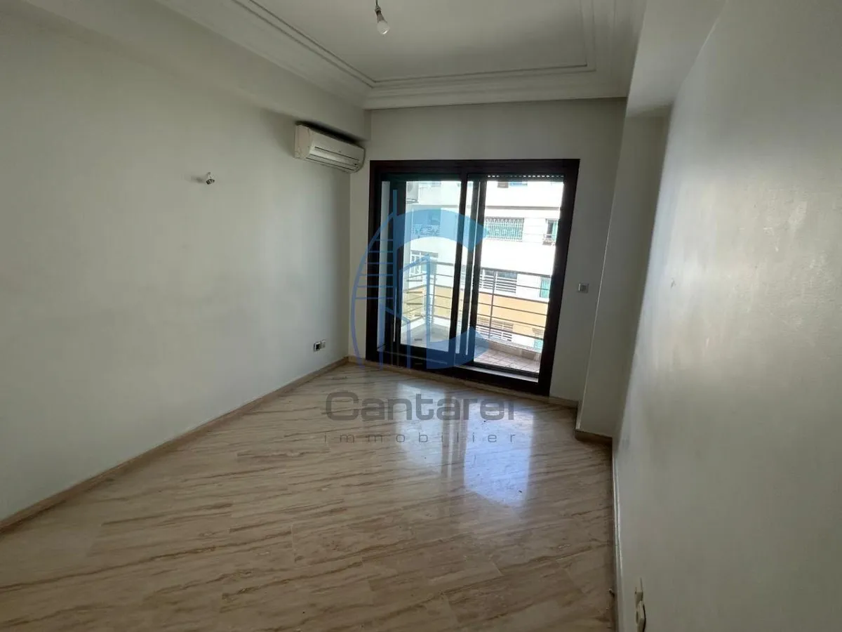 À louer – Superbe appartement avec deux balcons au quartier Palmier - الدار البيضاء
