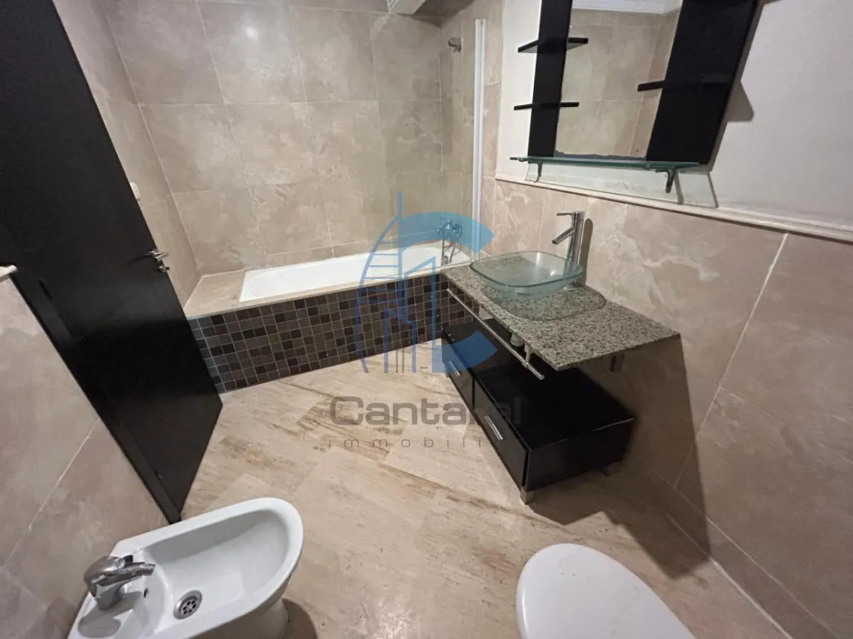 À louer – Superbe appartement avec deux balcons au quartier Palmier - الدار البيضاء (2)