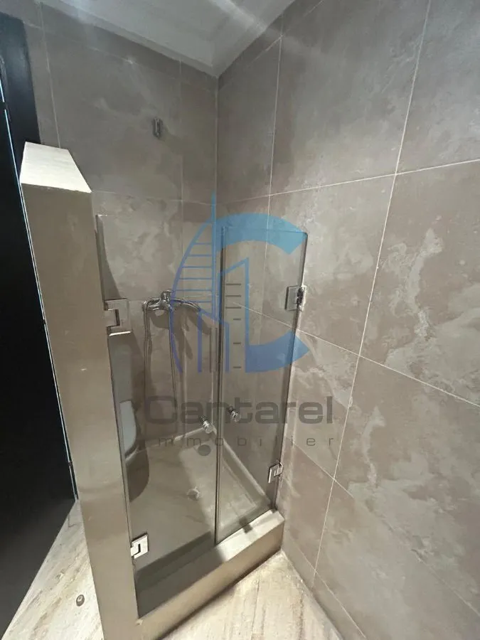 À louer – Superbe appartement avec deux balcons au quartier Palmier - الدار البيضاء (4)