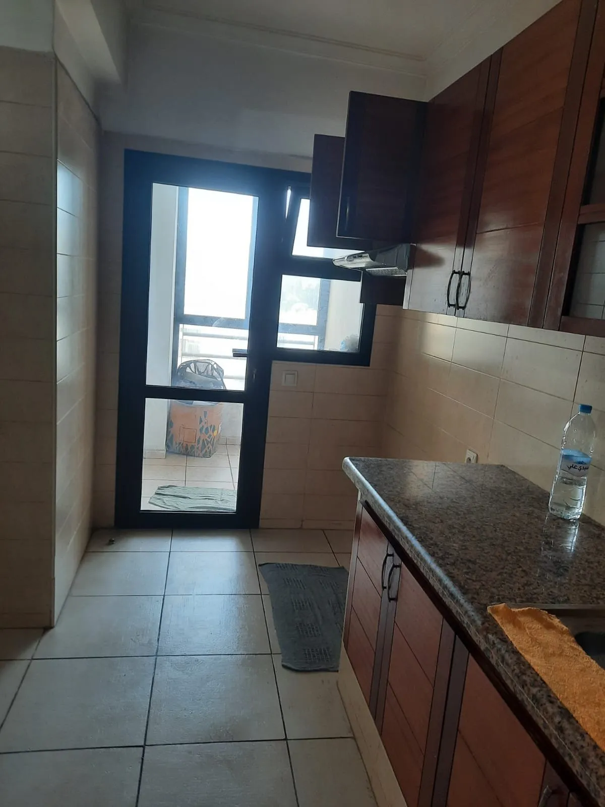 À louer – Bel appartement vide quartier Gironde - الدار البيضاء (2)