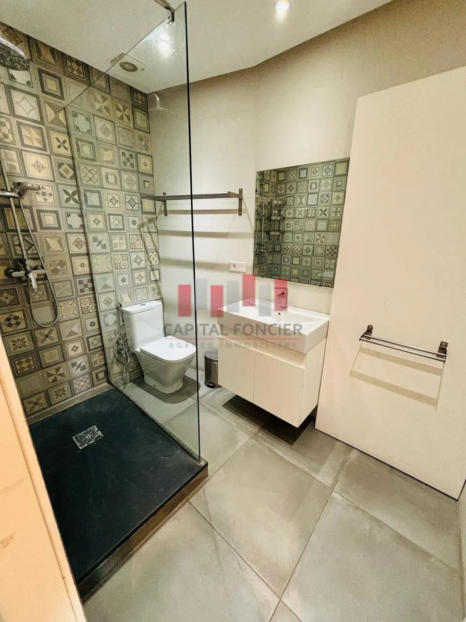 RARE 4 CHAMBRES - الدار البيضاء (2)