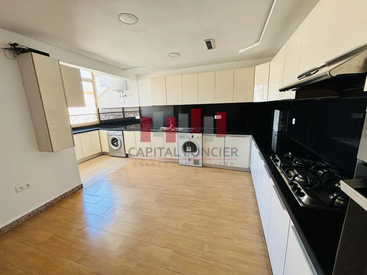 RARE 4 CHAMBRES - الدار البيضاء (3)