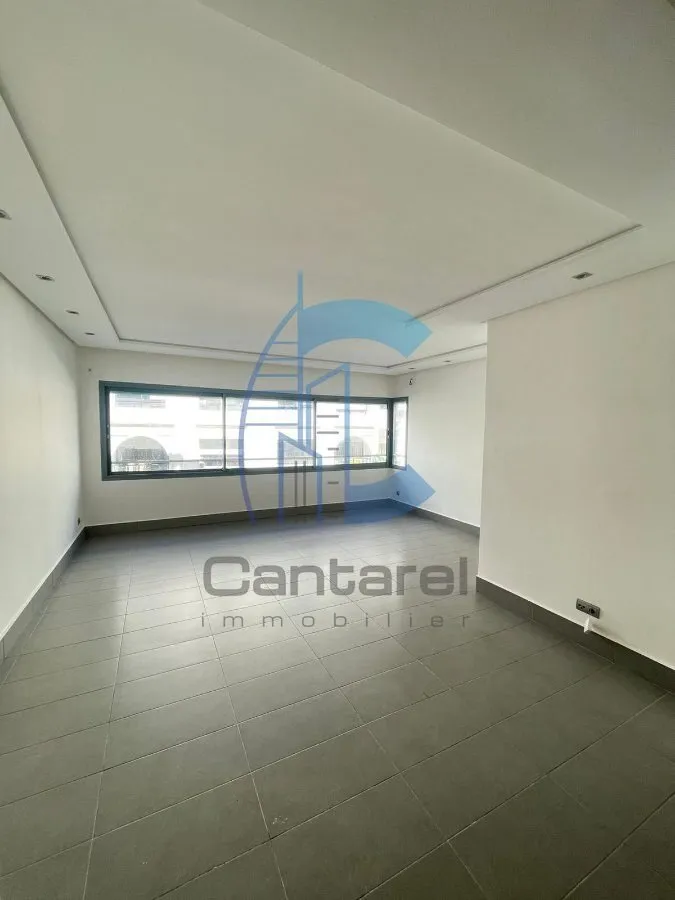 LOCATION APPARTEMENT MAARIF - الدار البيضاء