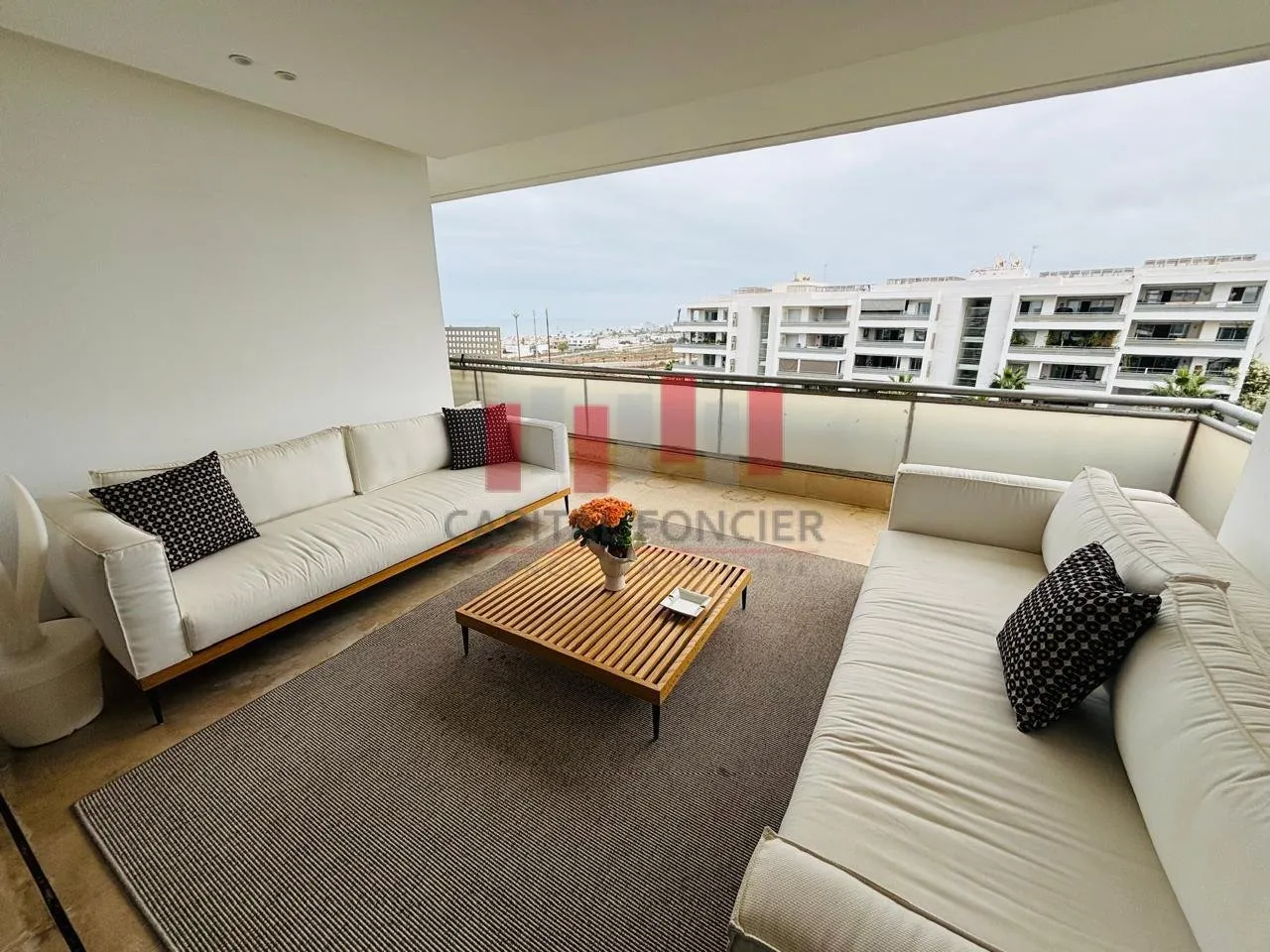 TERRASSE VUE MER DERNIER ETAGE - الدار البيضاء