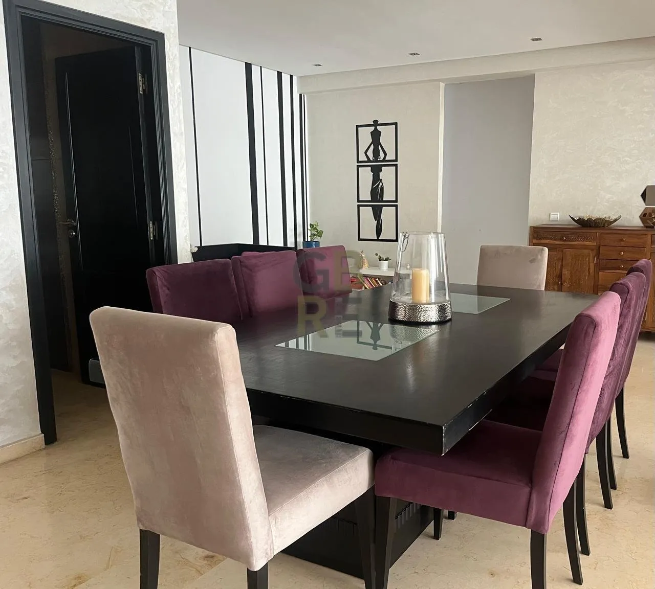 Superbe appartement meublée à louer sans vis-à-vis - الرباط