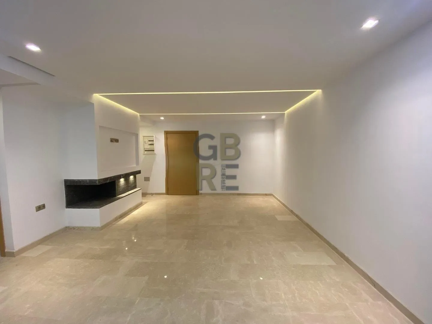 Superbe appartement à louer sans vis-à-vis avec 3 façades très ensoleiller - الرباط