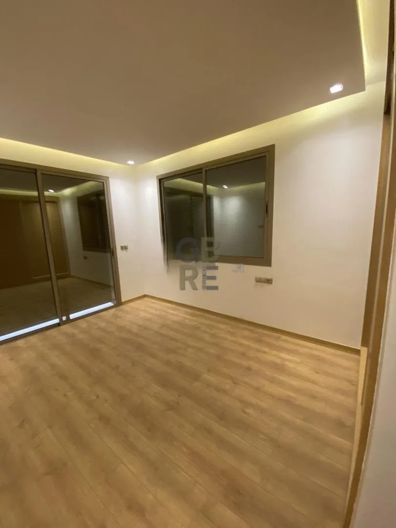 Superbe appartement à louer sans vis-à-vis avec 3 façades très ensoleiller - الرباط (2)