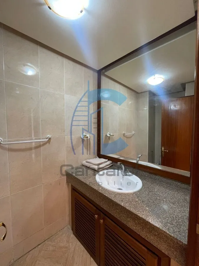 LOCATION MAGNIFIQUE APPARTEMENT GHANDI - الدار البيضاء (4)