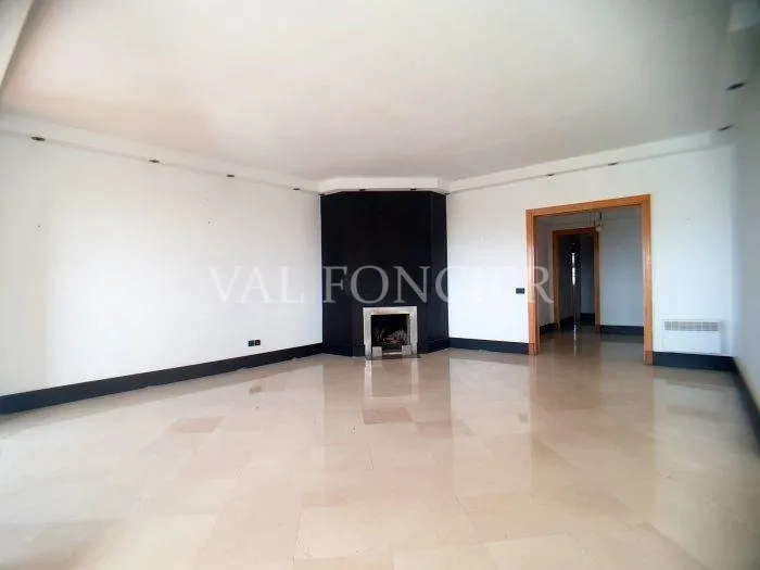 Location appartement 200m2 sans vis-à-vis Résidence Yasmine Ghandi - الدار البيضاء (3)