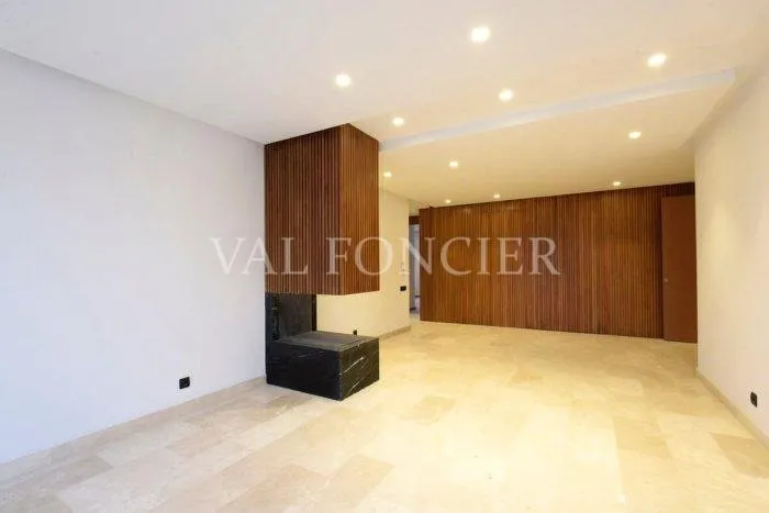 Appartement luxueux avec terrasse en location vide à la Ferme Bretonne, Casablanca - الدار البيضاء (2)