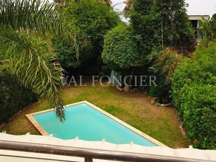 Location Villa 4chambres avec piscine sur les hauteurs de Ain Diab, Casablanca - الدار البيضاء