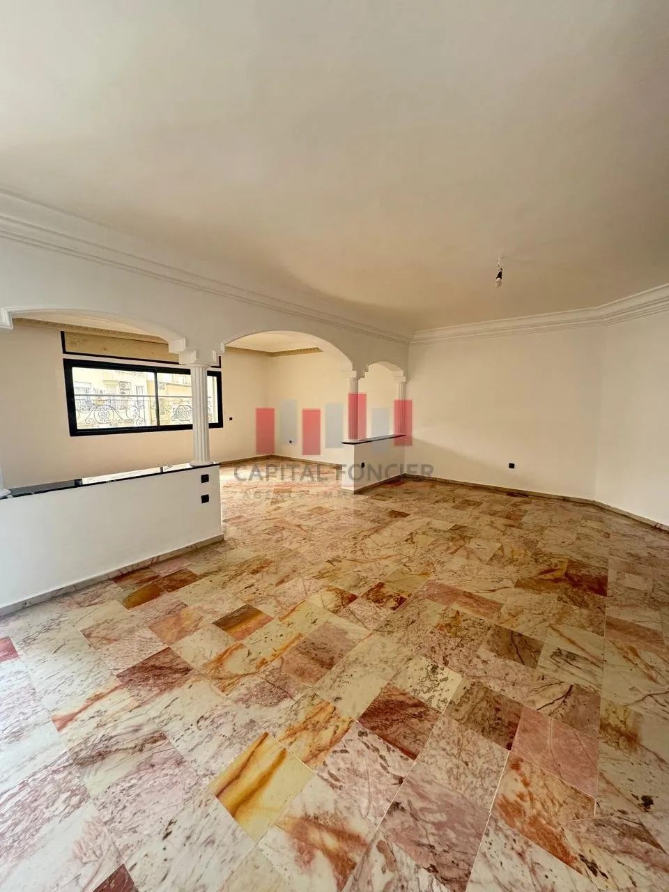 GRAND APPARTEMENT RENOVE - الدار البيضاء (4)