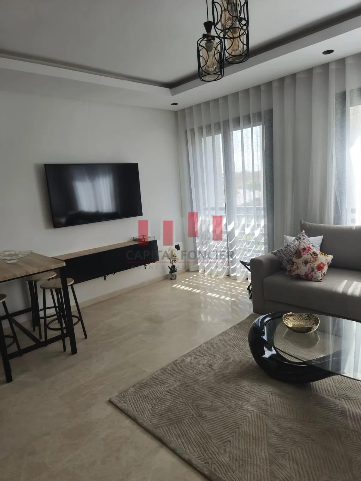 SUPERBE APPARTEMENT 1 CHAMBRE / SALON / MEUBLE / BOUSKOURA - الدار البيضاء (2)