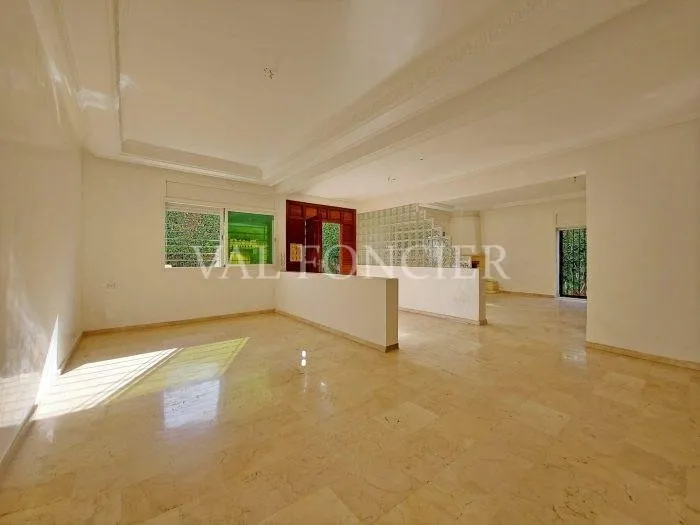 Location Villa 650m2 6chambres avec piscine Oasis, Casablanca - الدار البيضاء (2)