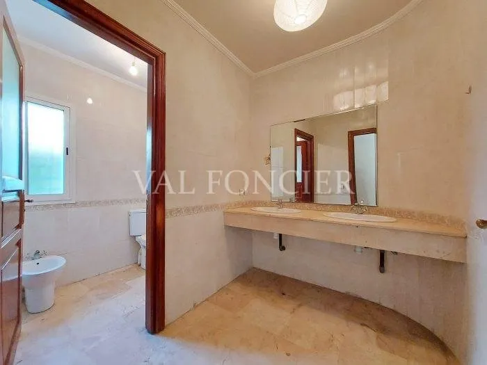 Location Villa 650m2 6chambres avec piscine Oasis, Casablanca - الدار البيضاء (4)