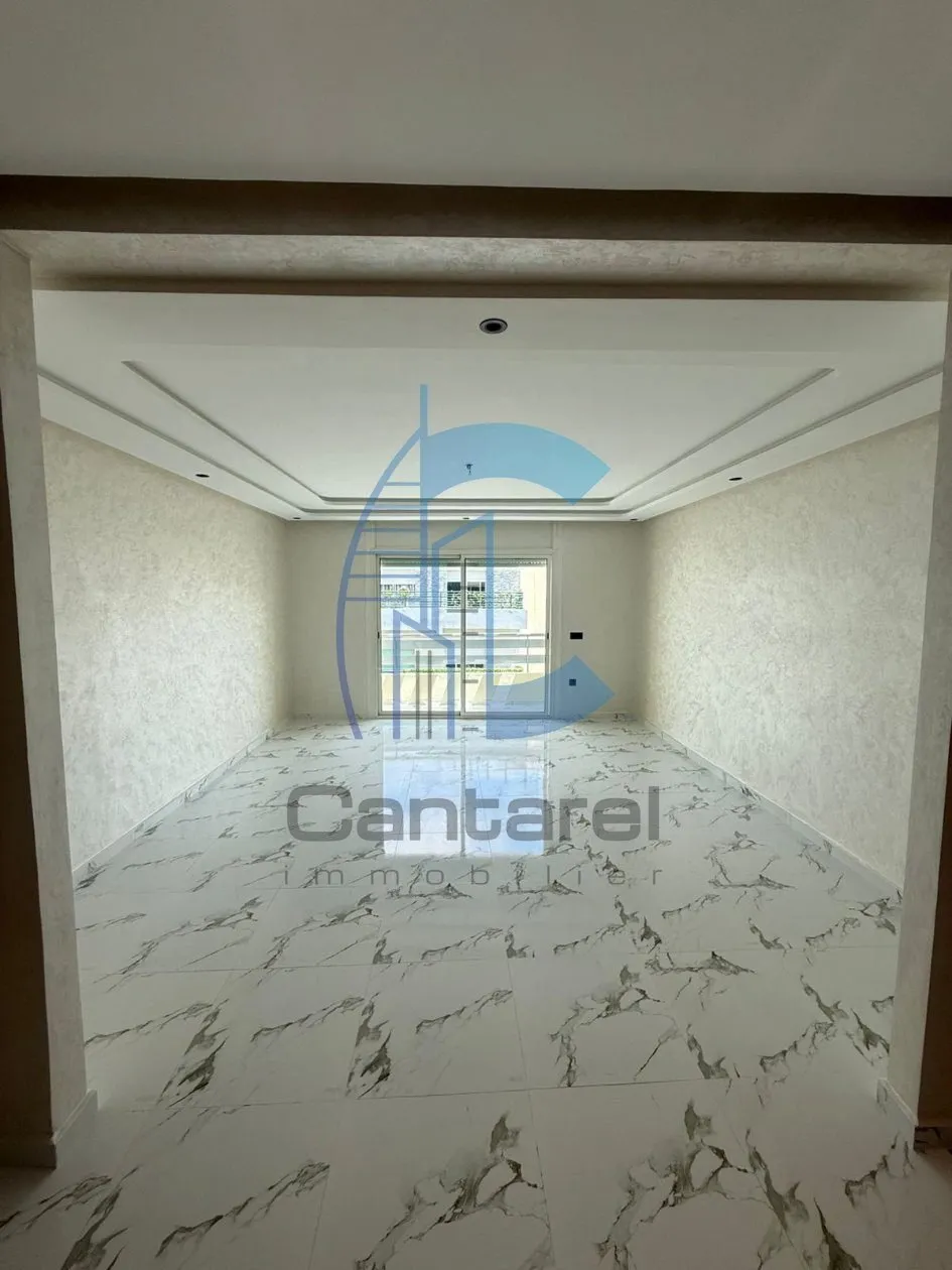 LOCATION ÉLÉGANT APPARTEMENT 2MARS - الدار البيضاء