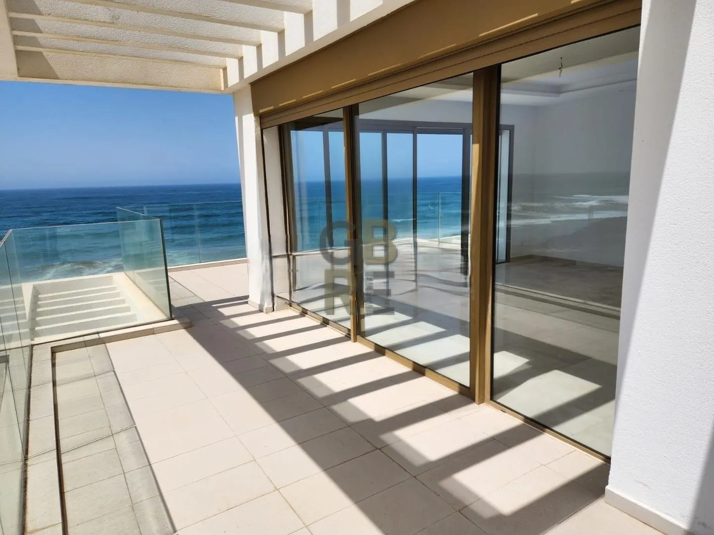 Très bel appartement à louer avec une très belle vue sur mer avec 3 façades - الرباط (2)