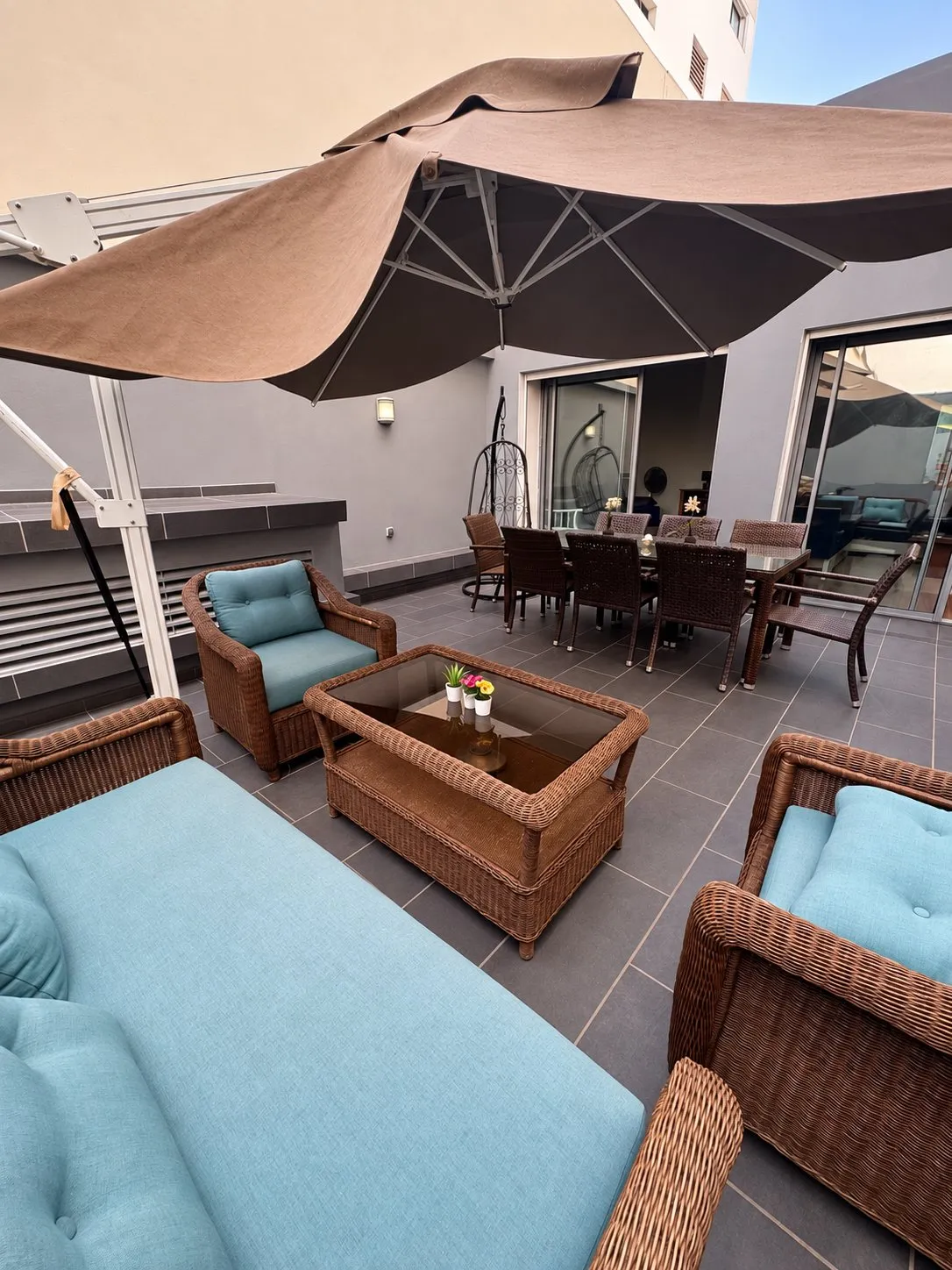 RÉNOVÉ - GRANDE TERRASSE - RÉSIDENCE FERMÉE - الدار البيضاء (2)
