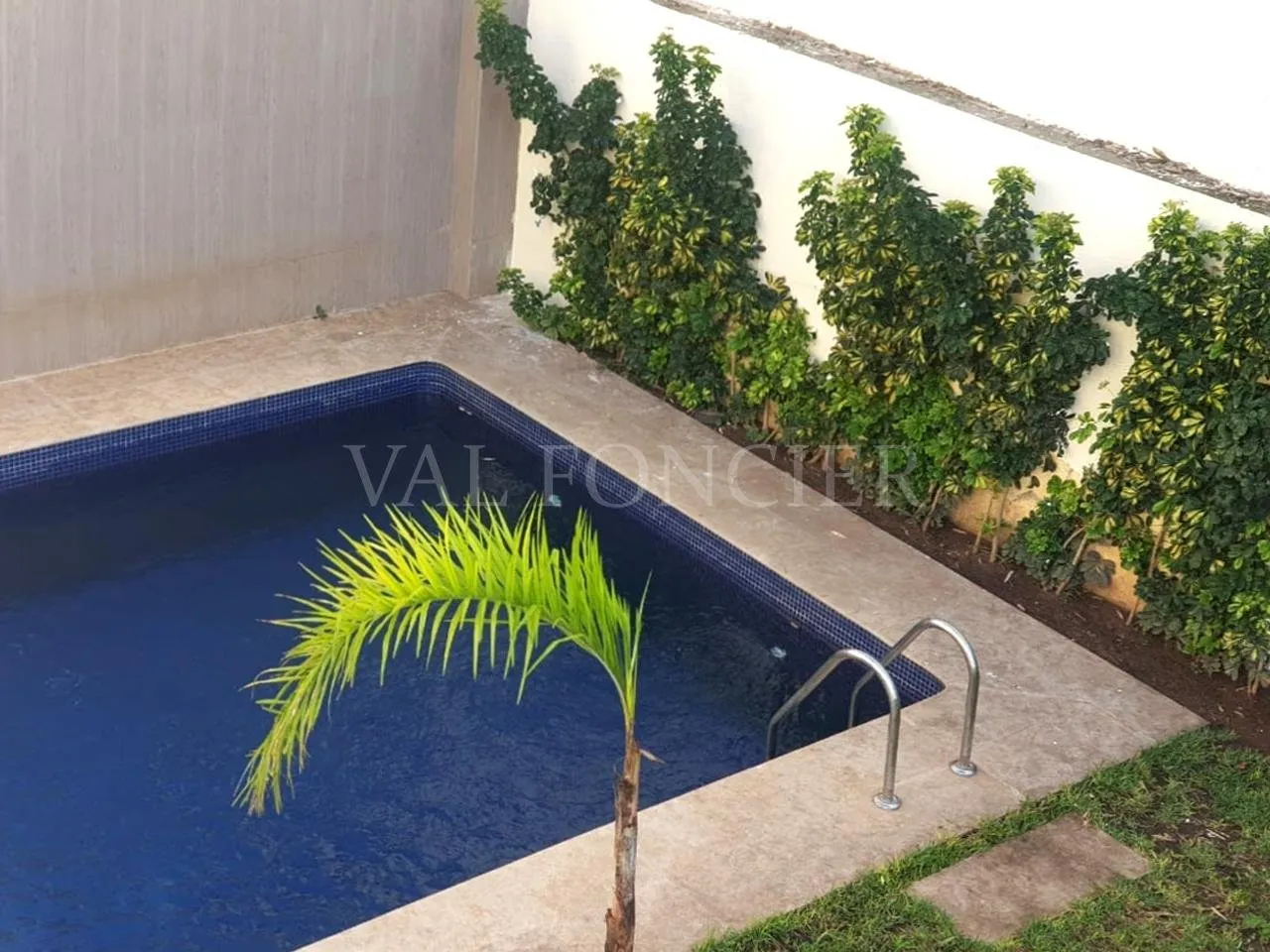 Location superbe villa 500m2 avec piscine et vue sur mer Ain Diab, casablanca - الدار البيضاء (4)