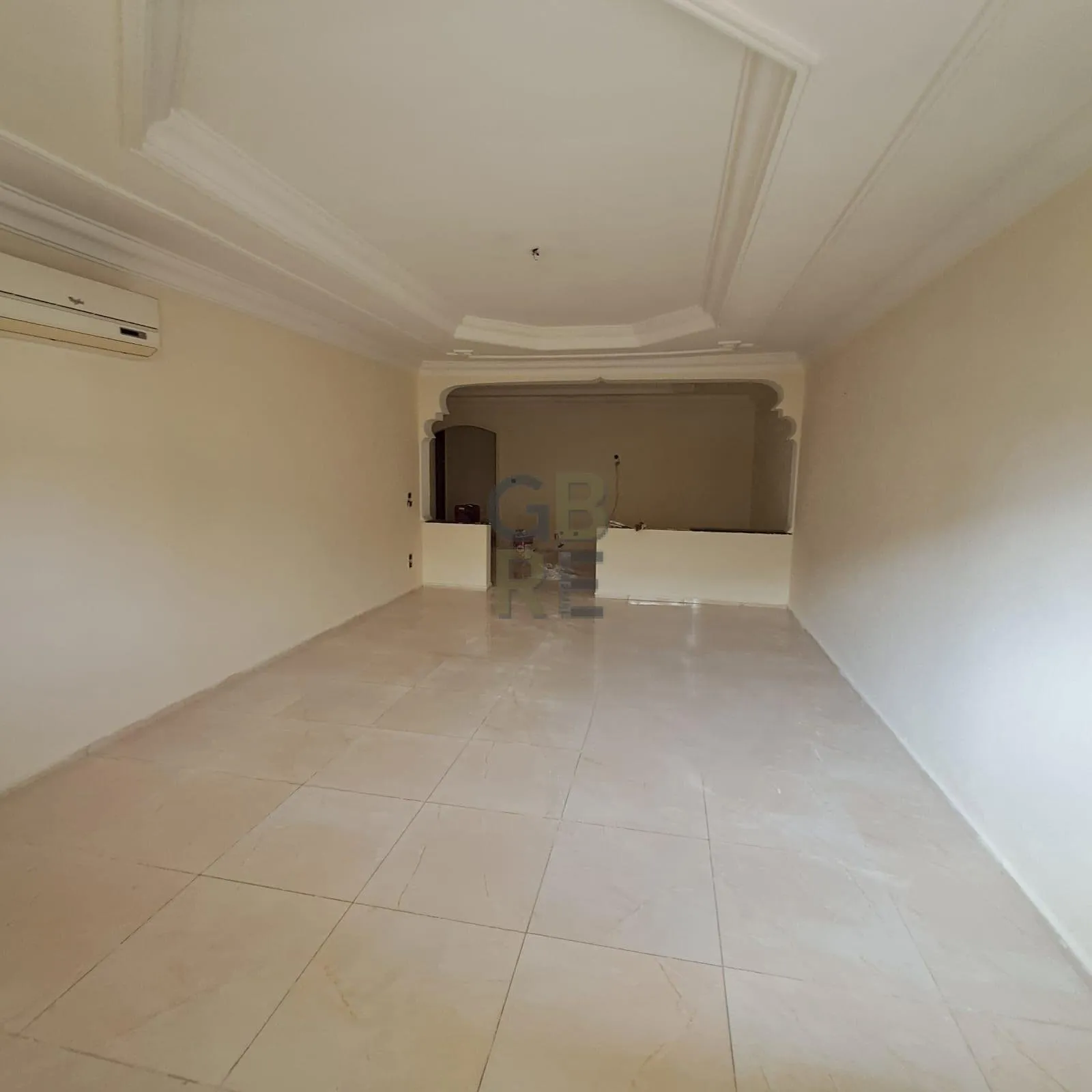 Très joli Appartement rénove à louer, très ensoleiller - الرباط