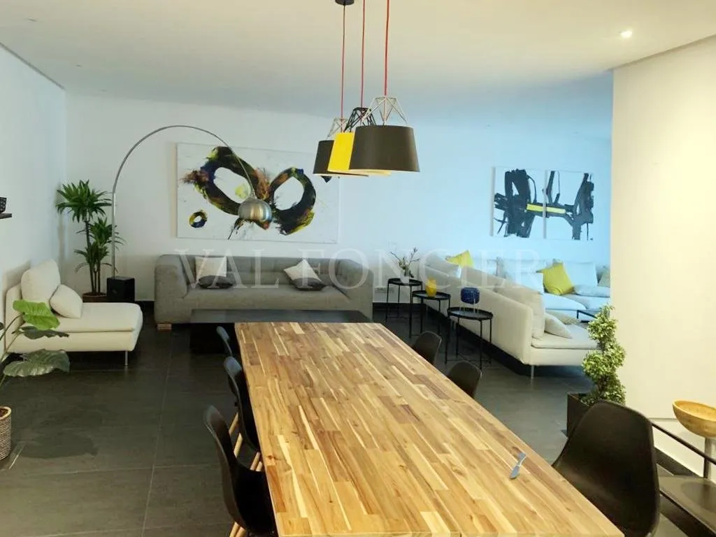 Location Superbe Appartement meublé 165m2 2chambres avec terrasse vue mer Marina, Casablanca - الدار البيضاء (2)