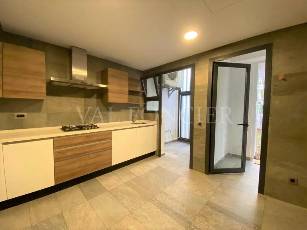 Location Appartement Rez de jardin 197m2 2chambres CFC, Casablanca - الدار البيضاء (2)