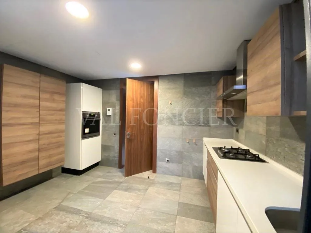 Location Appartement Rez de jardin 197m2 2chambres CFC, Casablanca - الدار البيضاء (4)