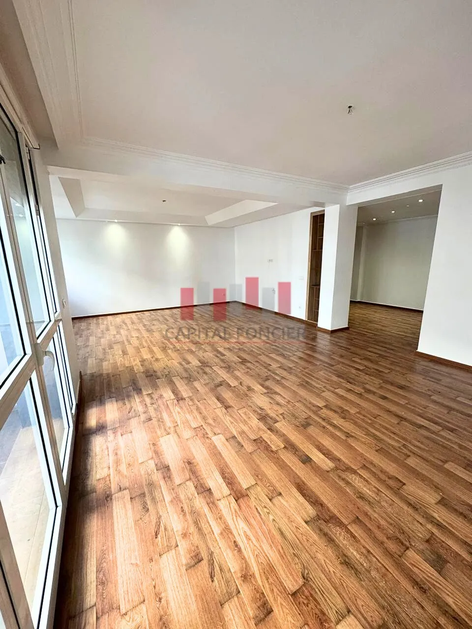 BEAUX VOLUMES : APPARTEMENT 4 CHAMBRES AU COEUR DE RACINE - الدار البيضاء (2)