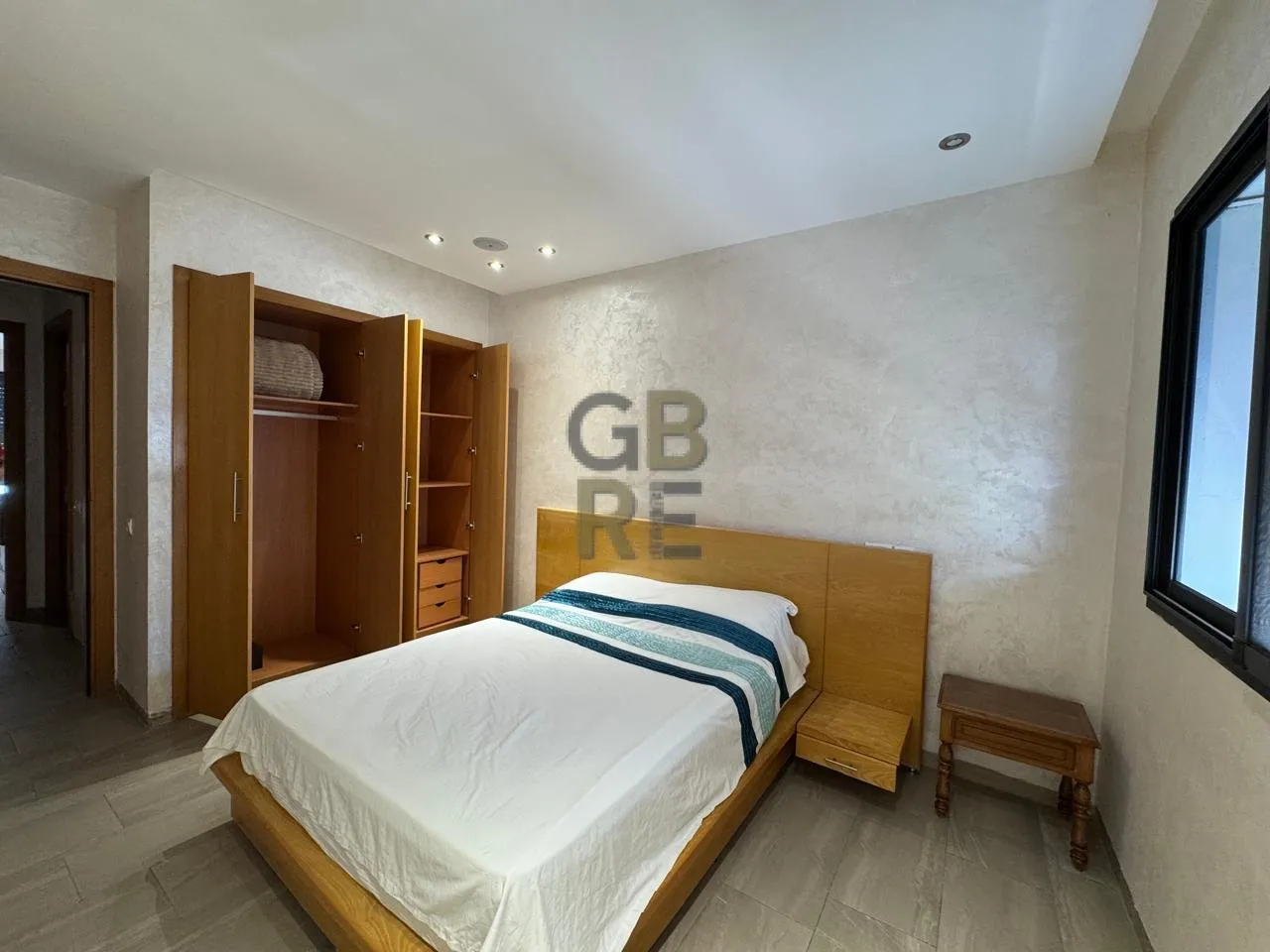 Appartement en location meublée dans une résidence fermée et sécuriser avec piscine à Harhoura val d'or - الرباط (4)