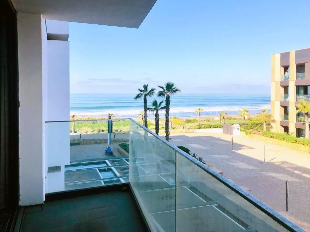 Location sublime appartement 200m2 avec terrasse et vue mer Anfa, Casablanca - الدار البيضاء (4)