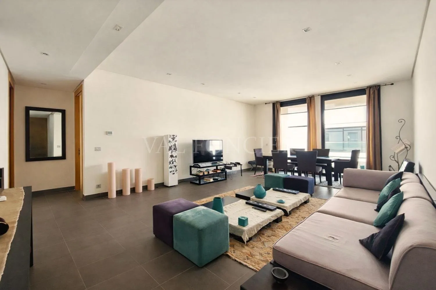 Location luxueux Appartement Meublé 2chambres 144m2 avec terrasse pied dans l'eau, Ain diab - الدار البيضاء