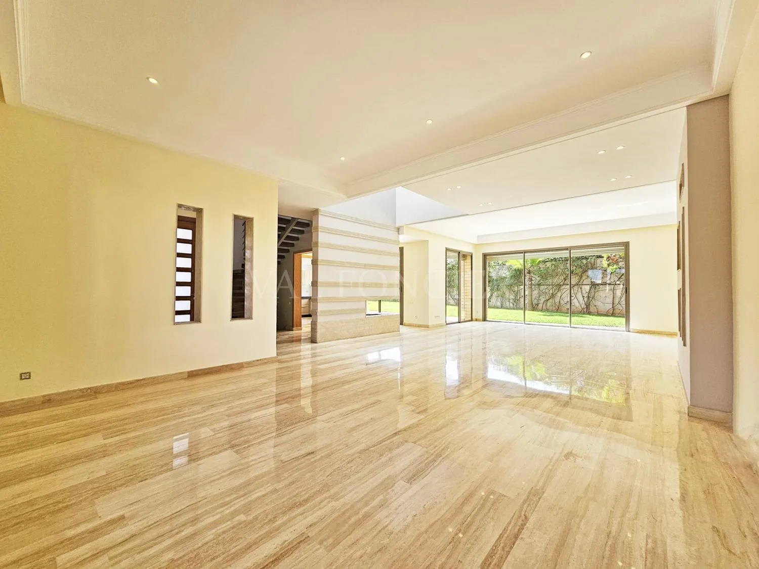 Location Villa Moderne 4chambres avec piscine 500m2 Californie, Casablanca - الدار البيضاء (2)