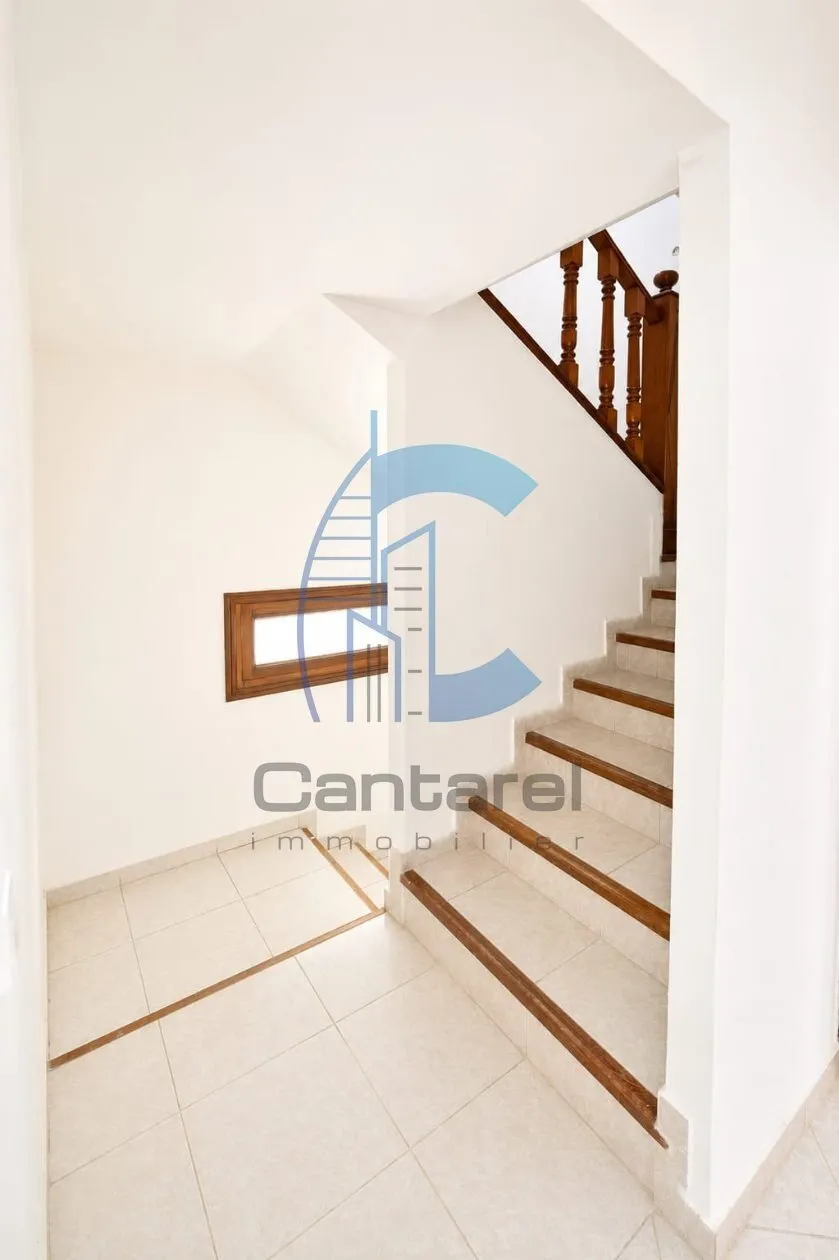 Villa de 450 m² à louer pour usage bureau – Proche Studio des Arts Vivants - الدار البيضاء (3)