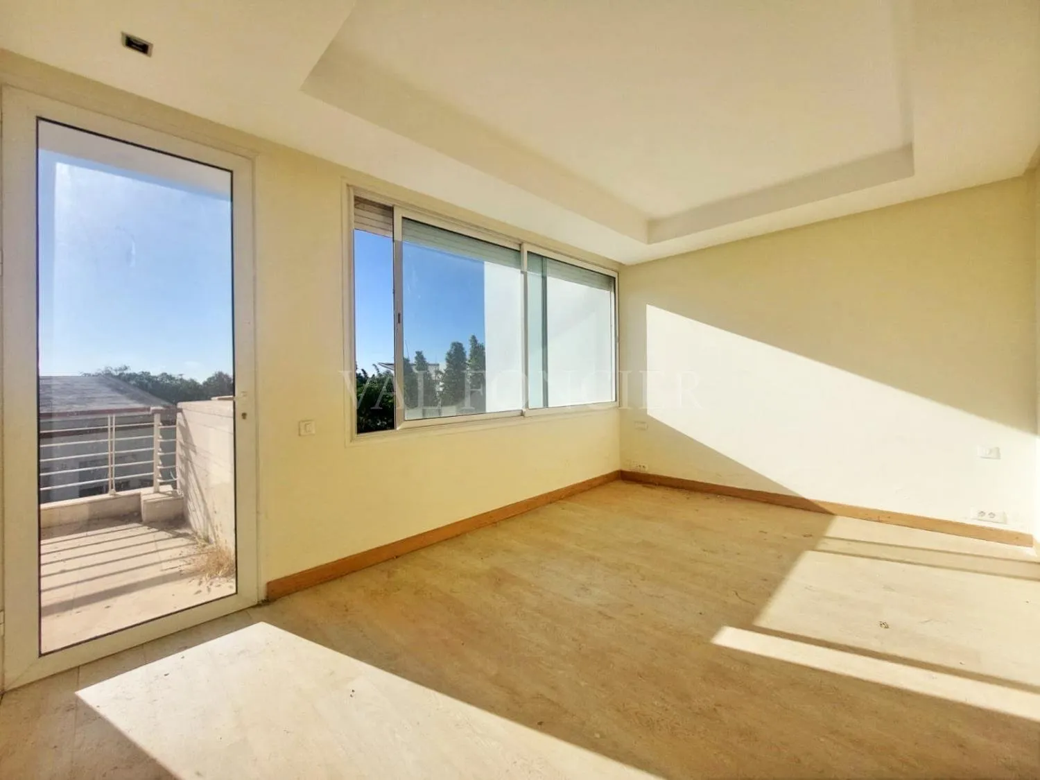 Location Très bel appartement neuf 182m2 au cœur de la ville verte, Casablanca - الدار البيضاء (4)