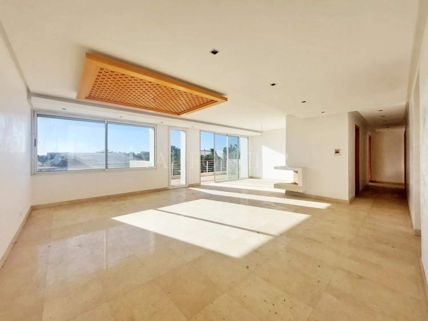 Location Très bel appartement neuf 182m2 au cœur de la ville verte, Casablanca - الدار البيضاء (2)