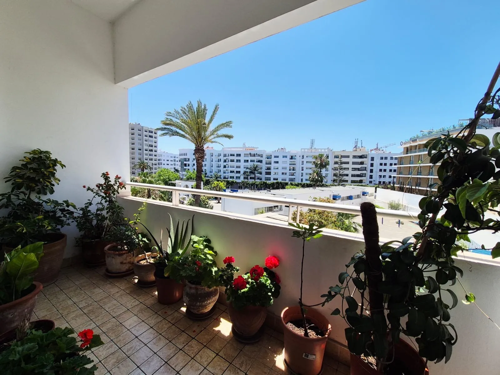 APPARTEMENT STANDING VUE DÉGAGÉE - الدار البيضاء
