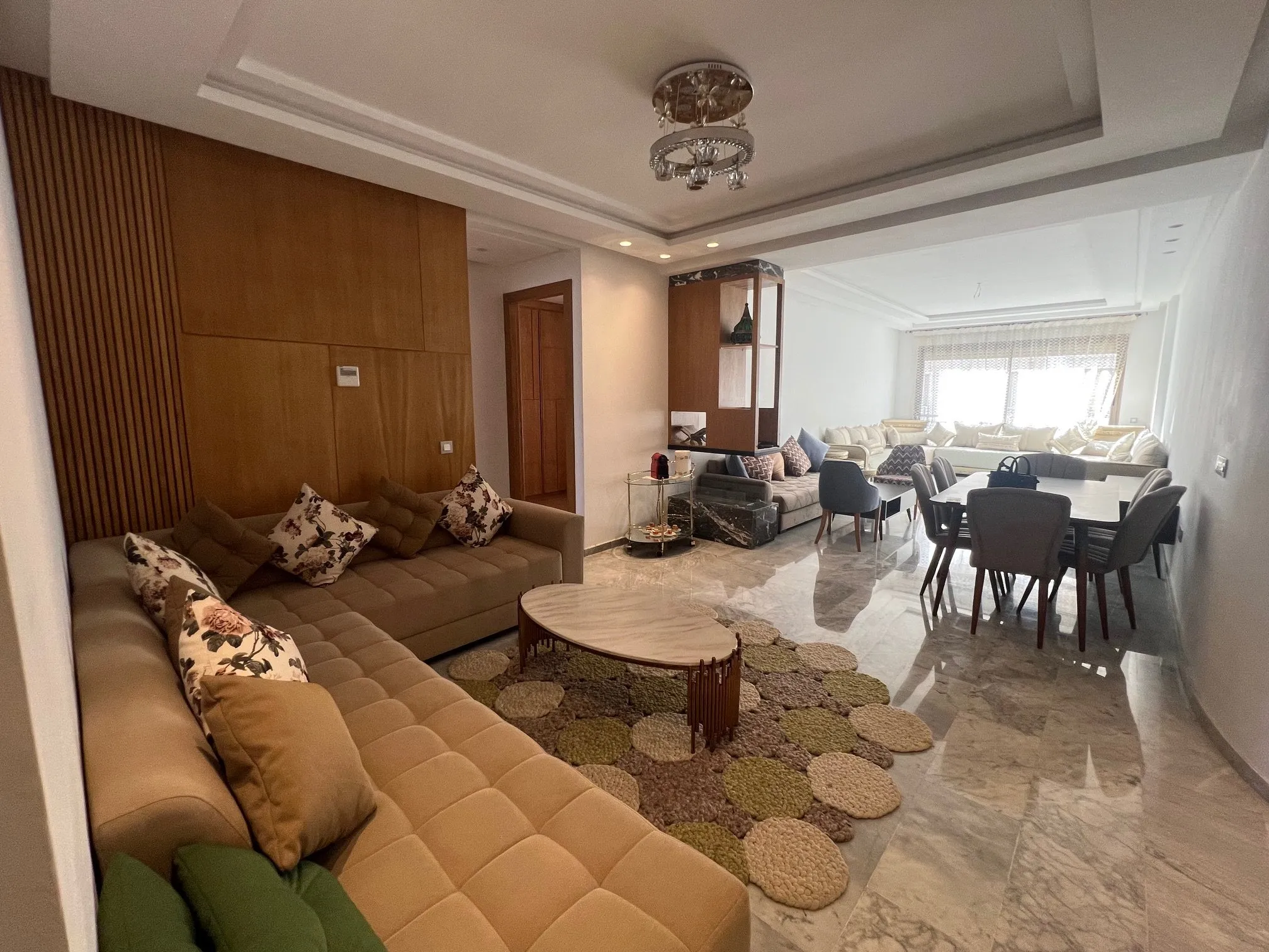 SUPERBE 3 CH/ MEUBLE / FERME BRETONNE - الدار البيضاء