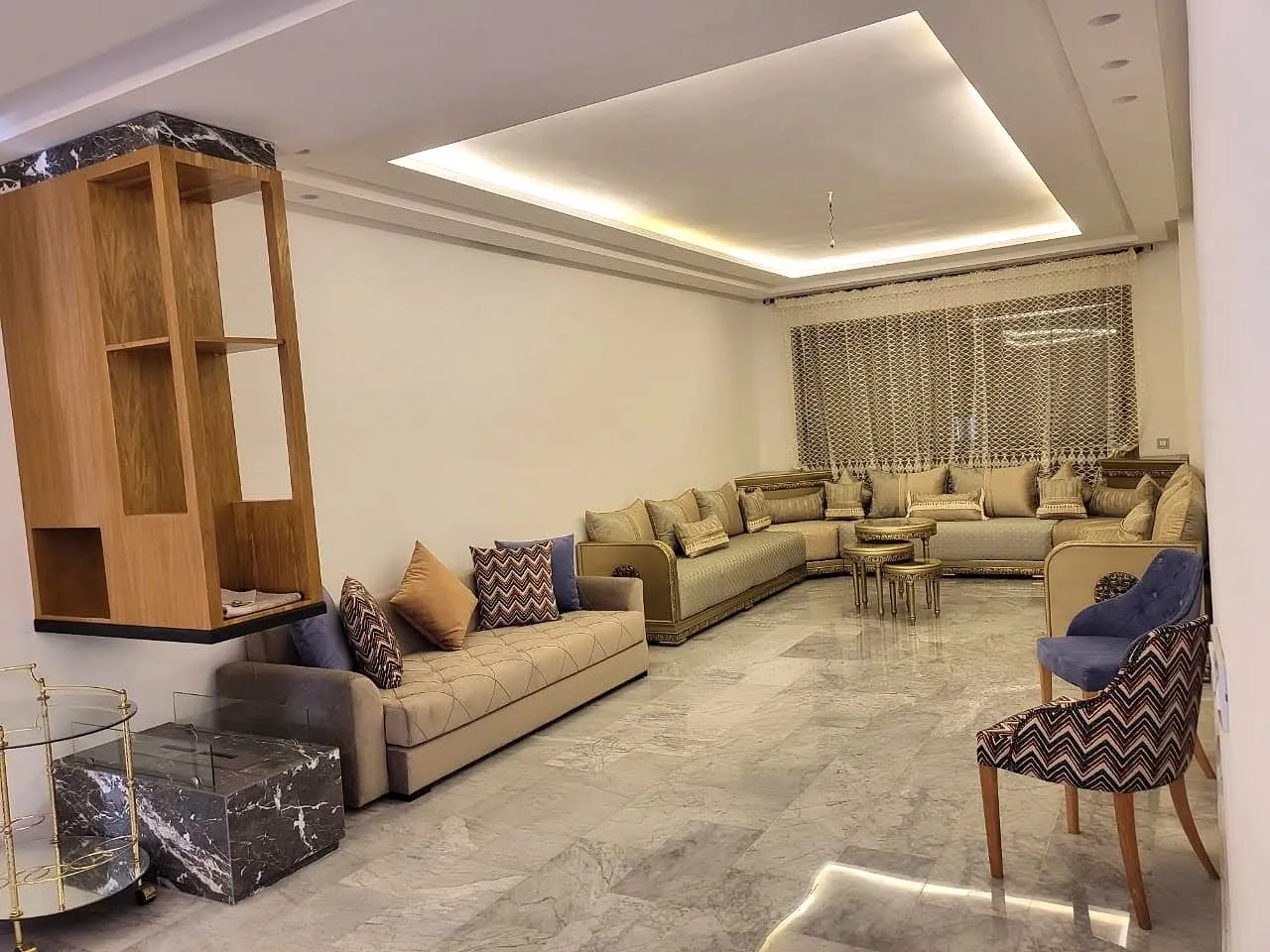 SUPERBE 3 CH/ MEUBLE / FERME BRETONNE - الدار البيضاء (2)